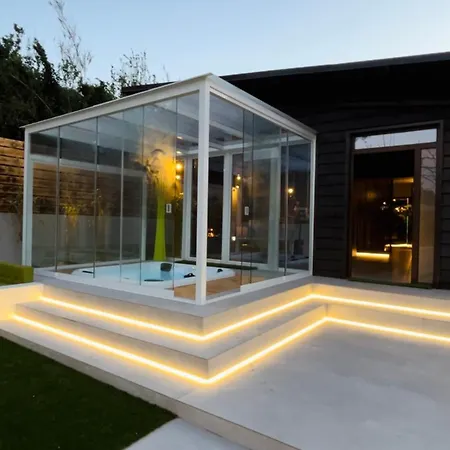 Spera Luxury